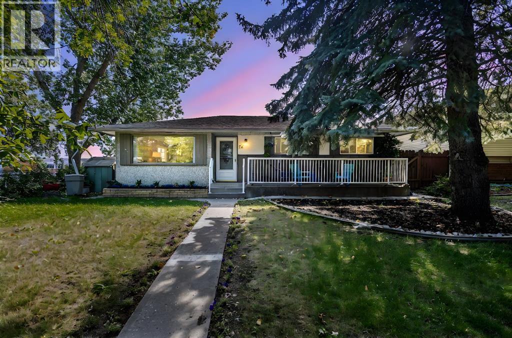 74 Armstrong Cres SE, Calgary, AB T2J 0X3
