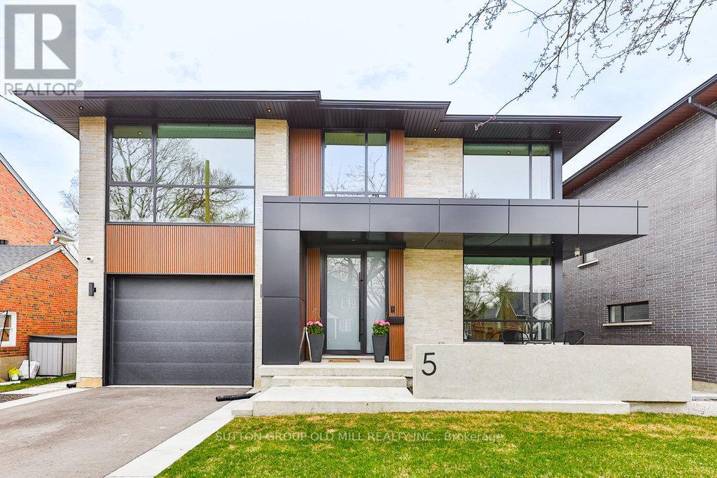 5 Bernice Ave, Toronto, ON M8Y 1Z5