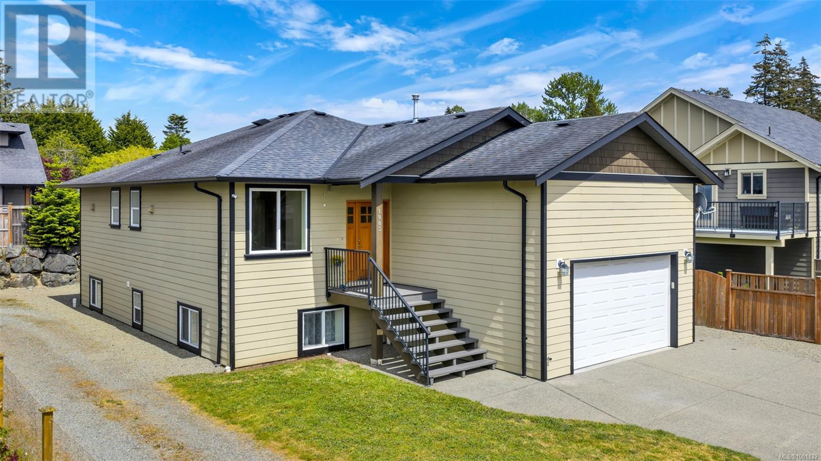 1903 Tominny Rd, Sooke, BC V9Z 0P8