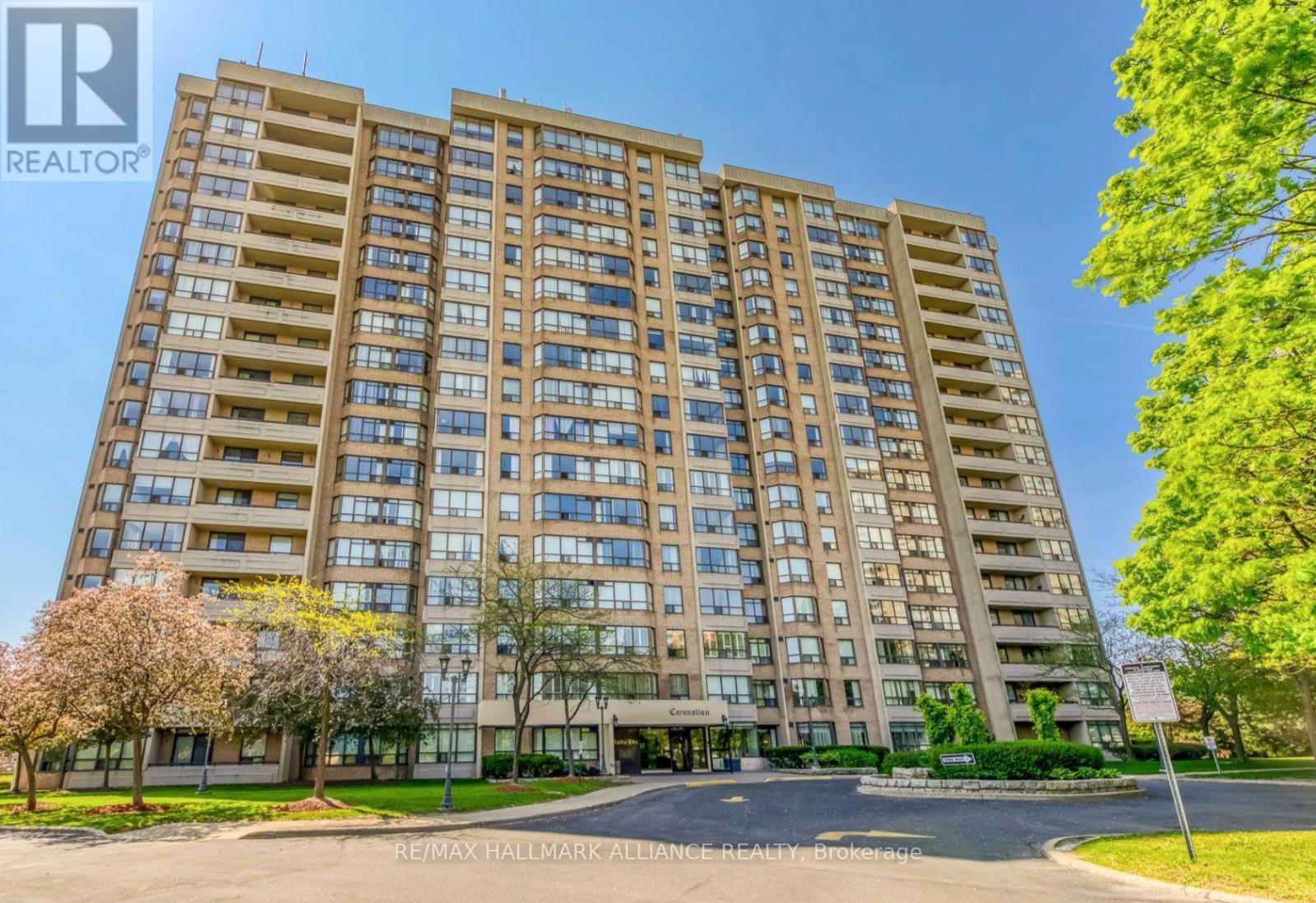 307 30 Malta Ave, Brampton, ON L6Y 4S5