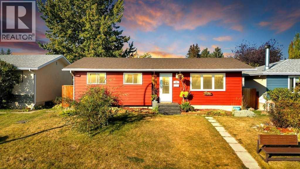 64 Wigmore Close, Red Deer, AB T4N 5Y1