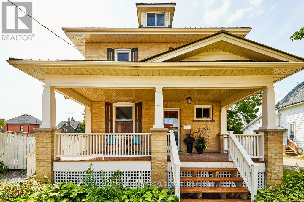 7 Adelaide St N, Kawartha Lakes, ON K9V 4K7