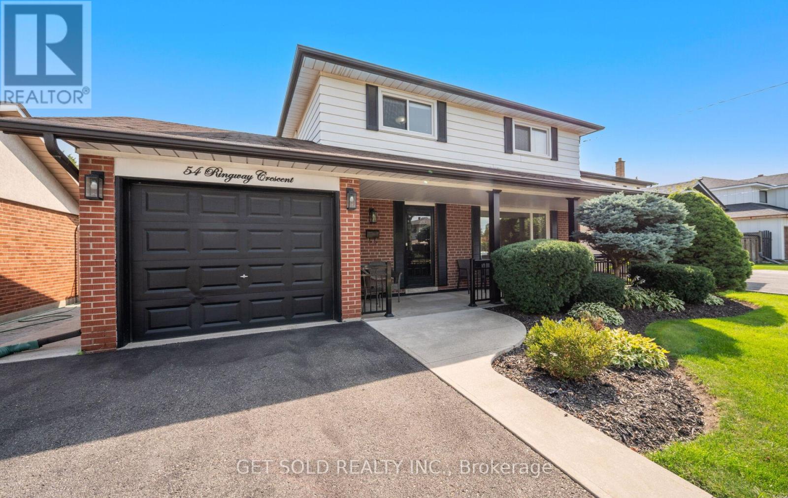54 Ringway Cres, Toronto, ON M9W 1X4