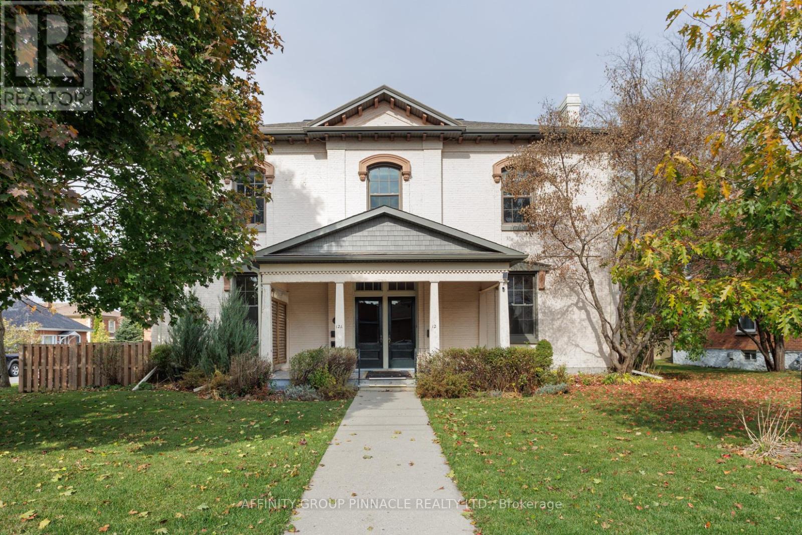 12 Russell St E, Kawartha Lakes, ON K9V 1Z8