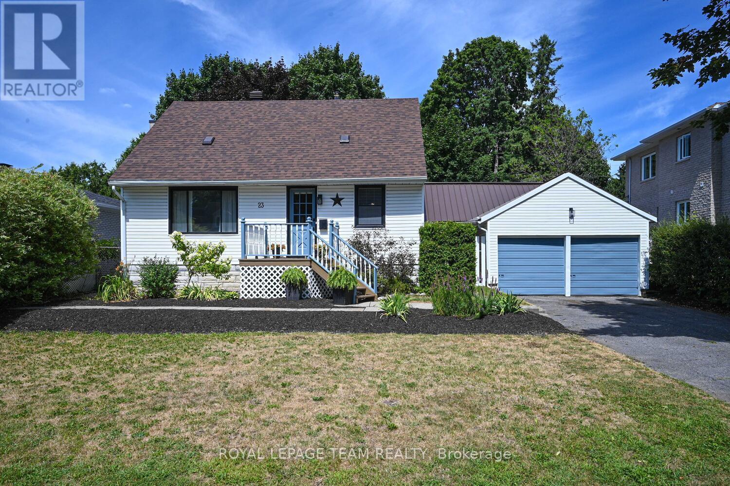23 Norice St, Ottawa, ON K2G 2X3