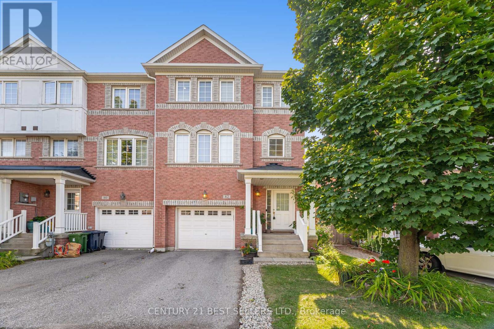 82 Pilkington Dr, Toronto, ON M1L 0A7