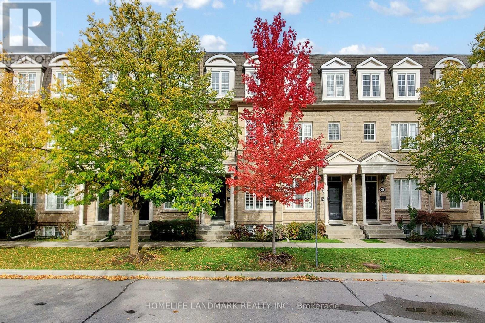 84 Ellerslie Ave, Toronto, ON M2N 1X8