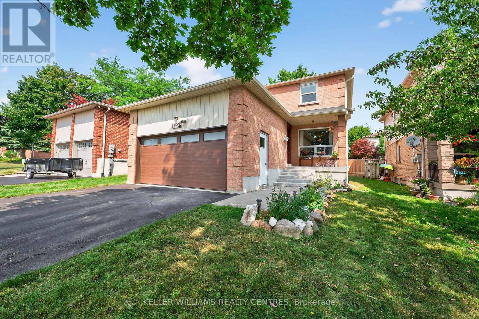 193 Forsyth Rd, Newmarket, ON L3Y 7Y2