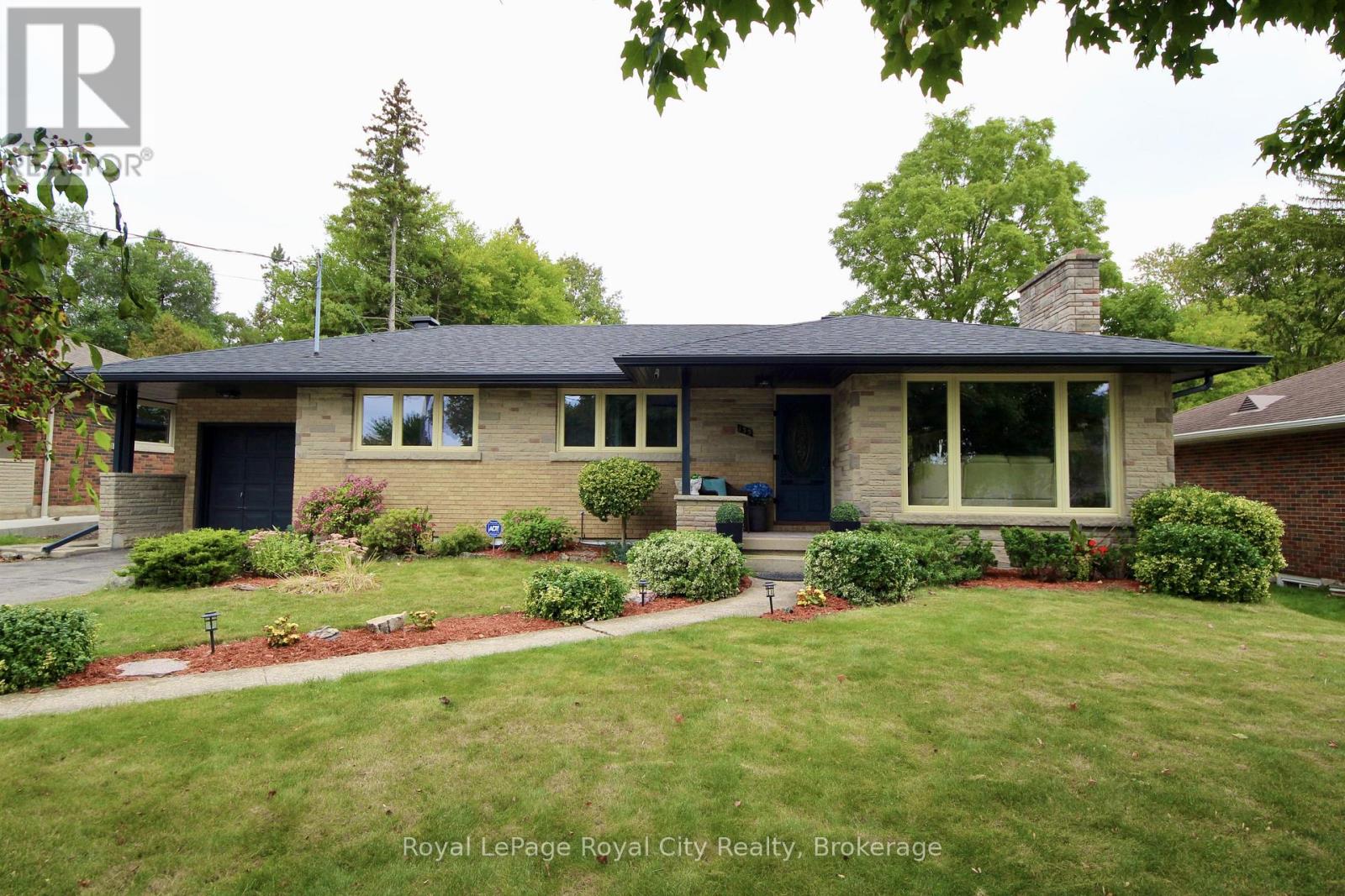 133 Westmount Rd, Guelph, ON N1H 5J4