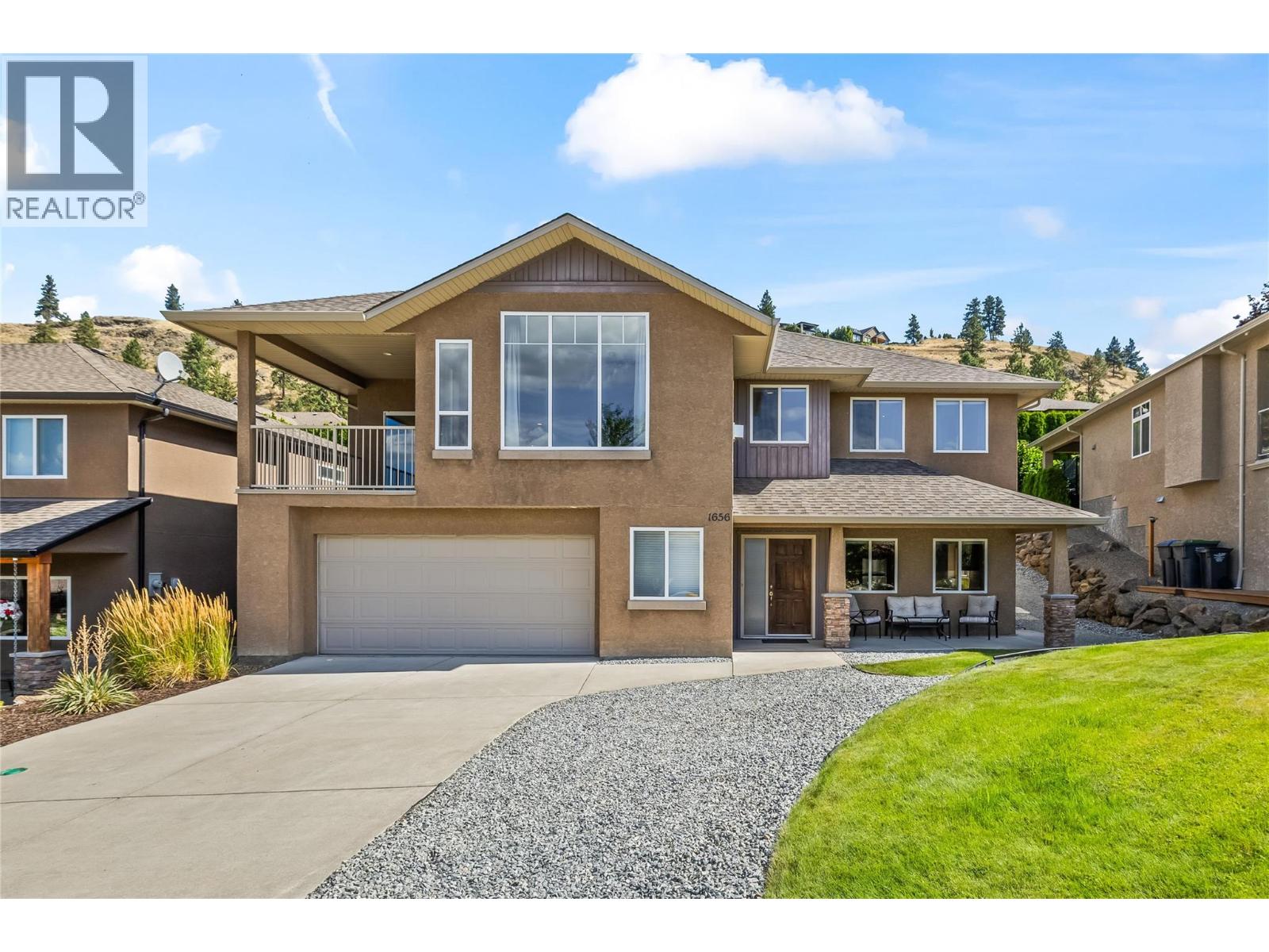 1656 Merlot Dr, West Kelowna, BC V4T 2X7