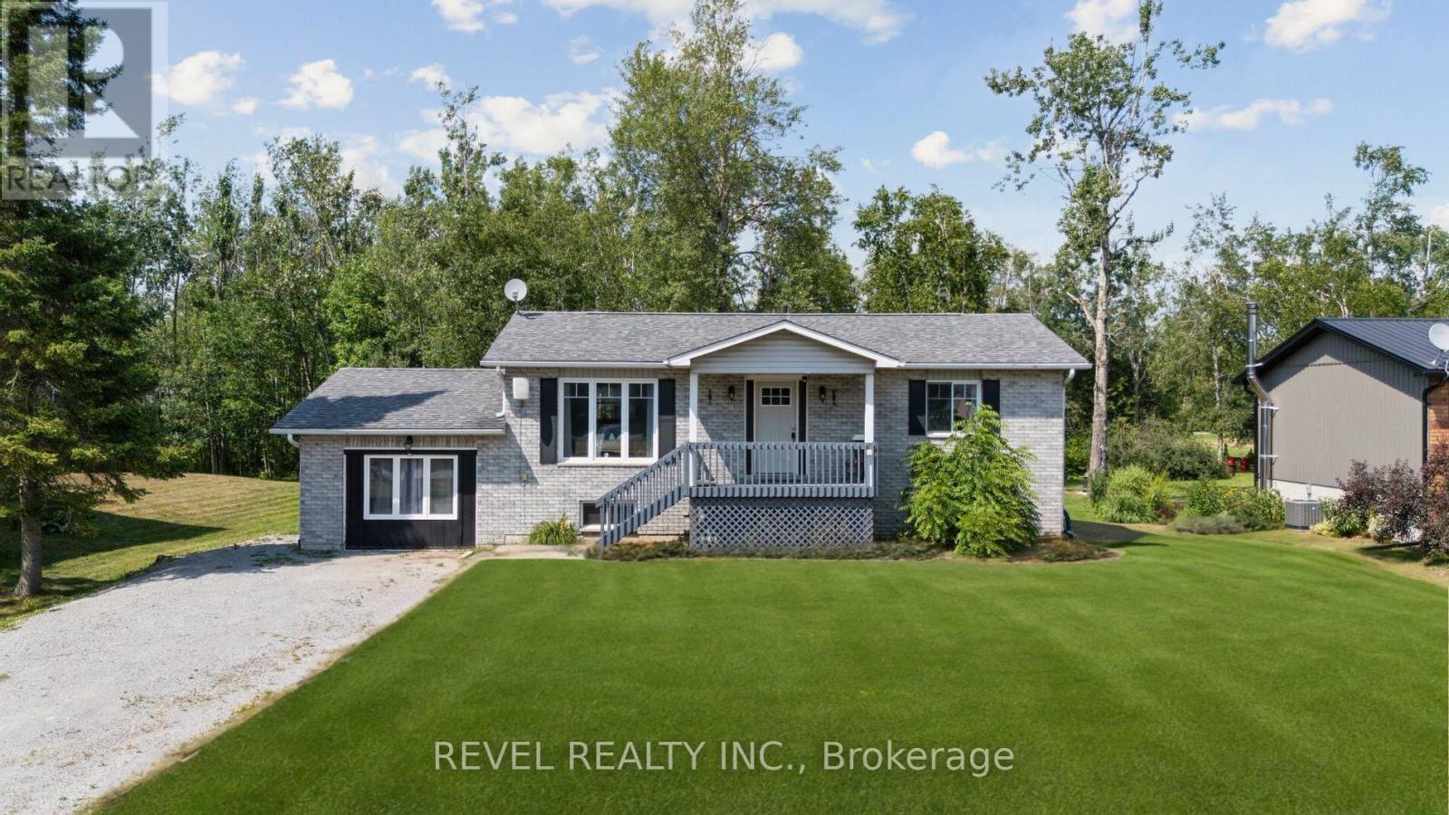 40 Greenwood Cres, Kawartha Lakes, ON K0M 1B0