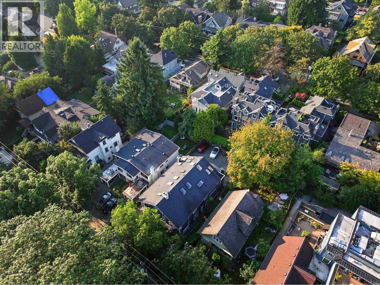 2343 W 7th Ave, Vancouver, BC V6K 1Y4