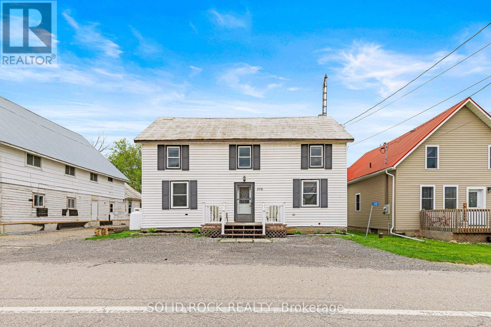 398 Lyndhurst Rd, Leeds and the Thousand Islands, ON K0E 1N0