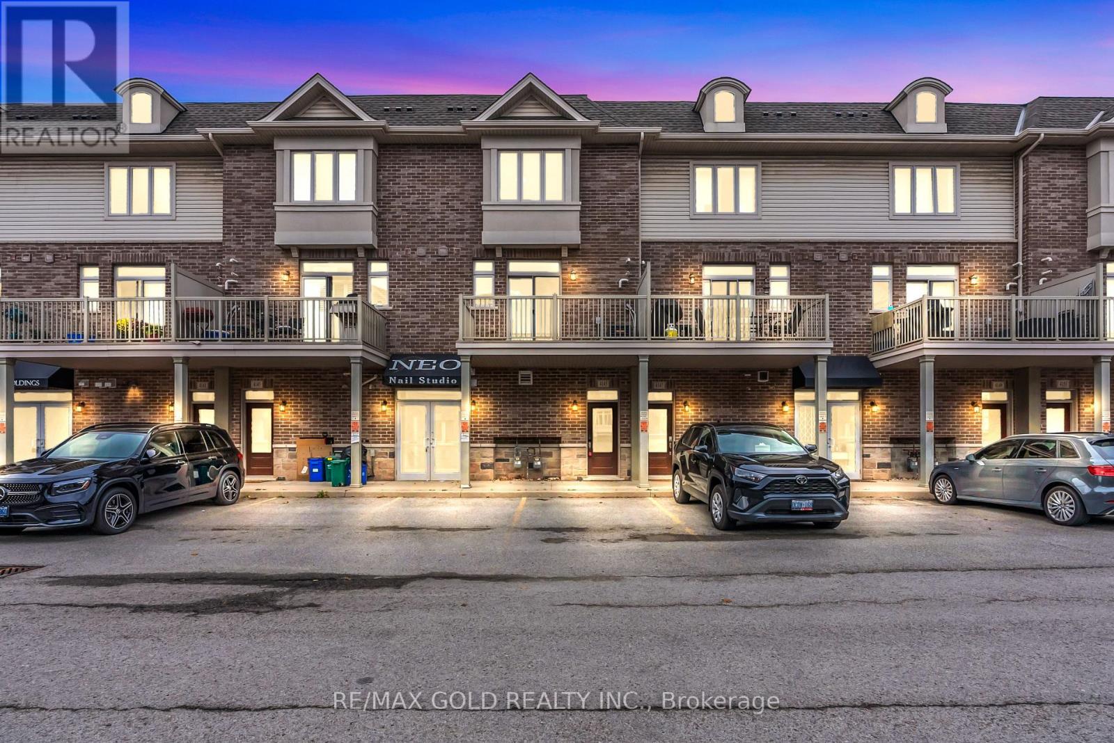 27 4145 Palermo Common, Burlington, ON L7L 0G7