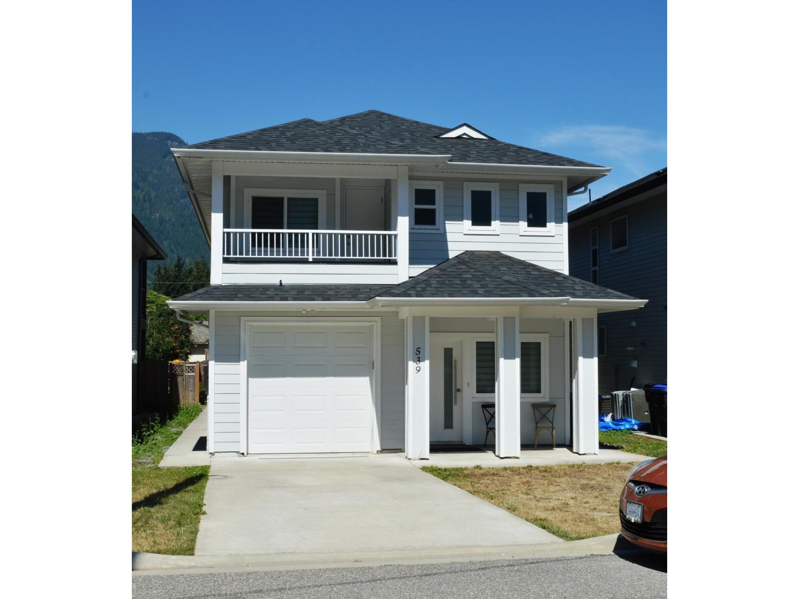 539 Douglas Streethope, Hope, BC V0X 1L0
