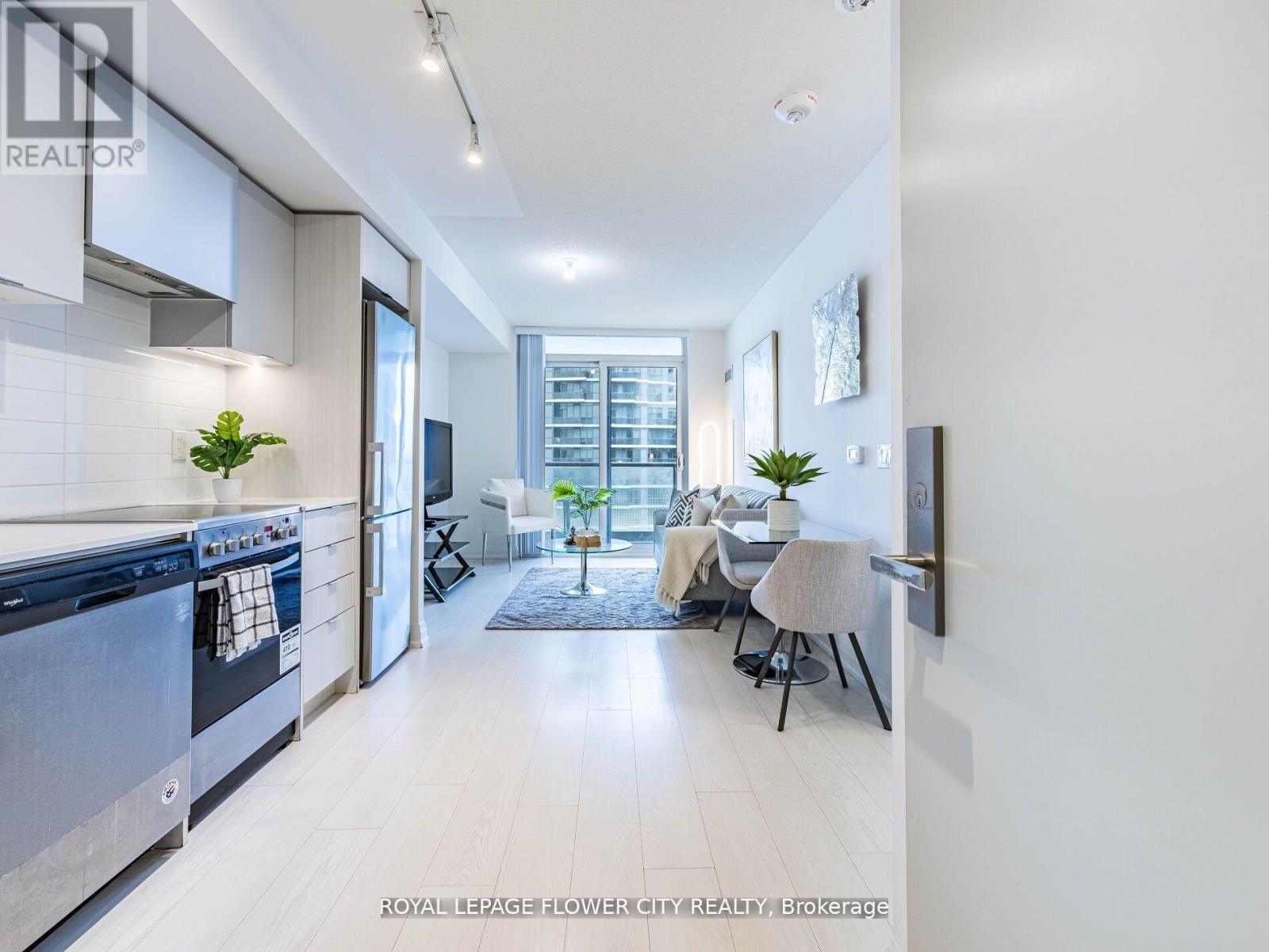 2804 30 Gibbs Rd, Toronto, ON M9B 0E4