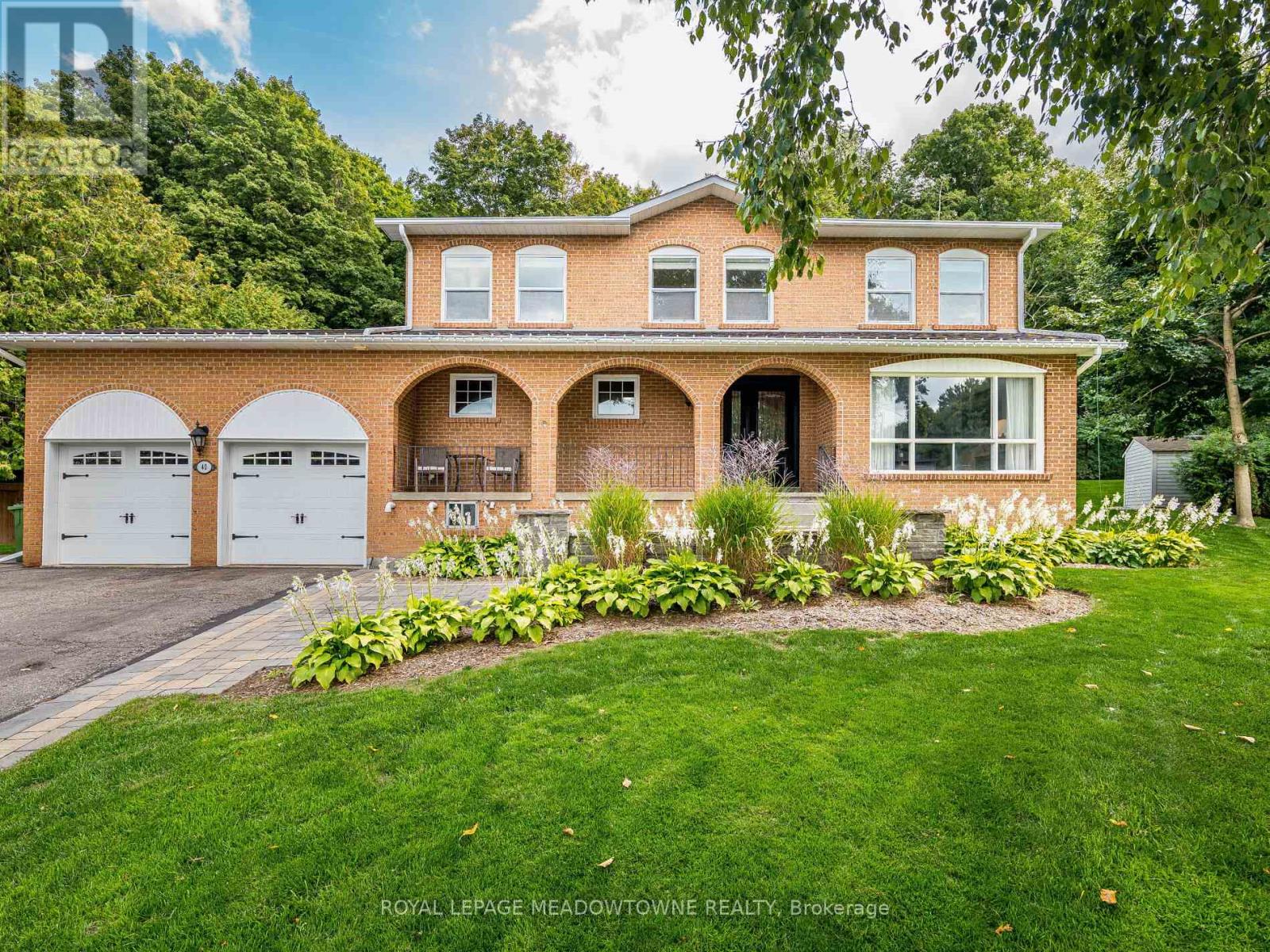 40 Hilltop Dr, Caledon, ON L7C 1H6