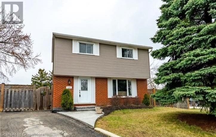 120 Chilton Dr, Hamilton, ON L8J 1M5