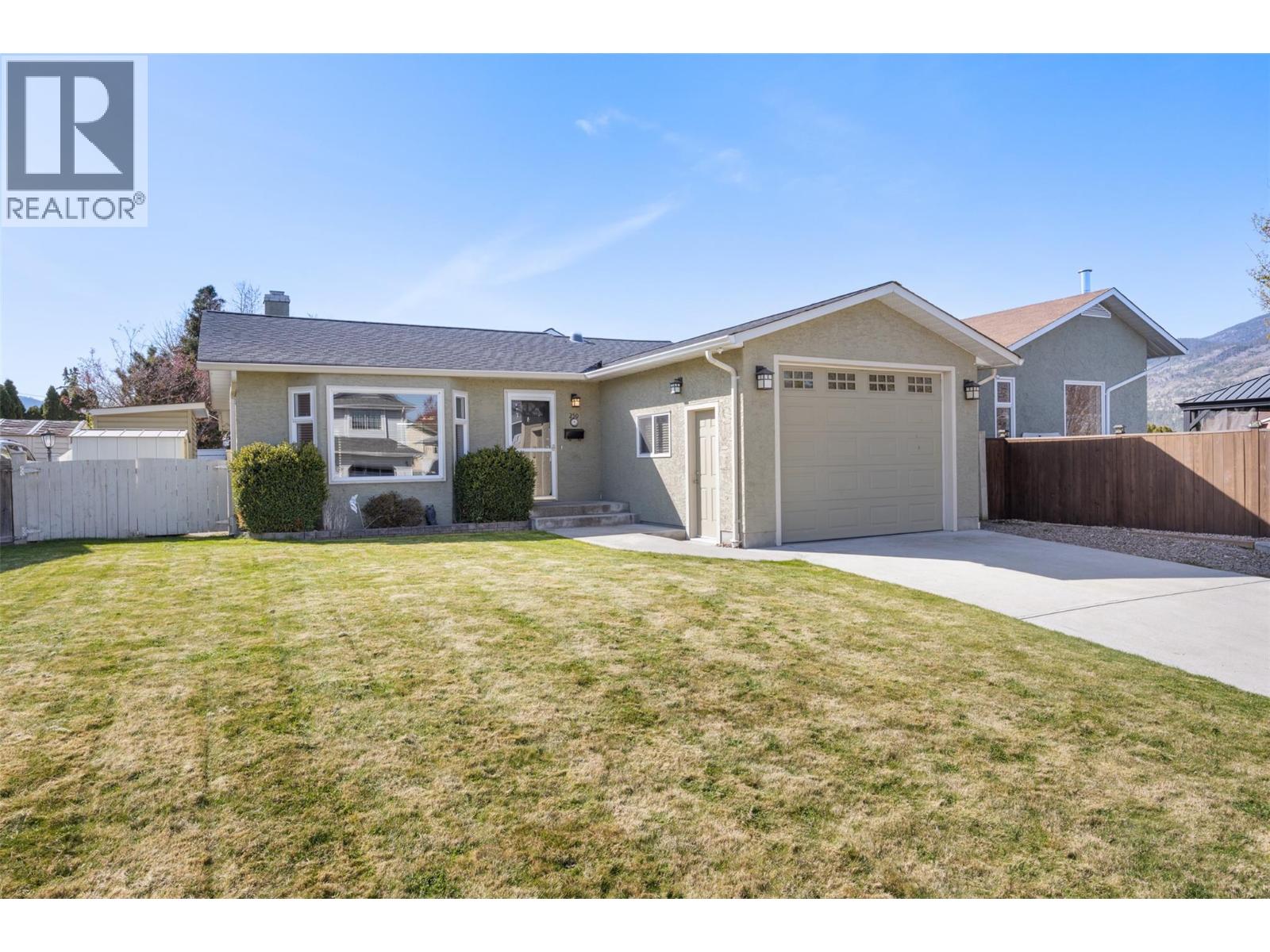 250 Roy Ave, Penticton, BC V2A 7X8
