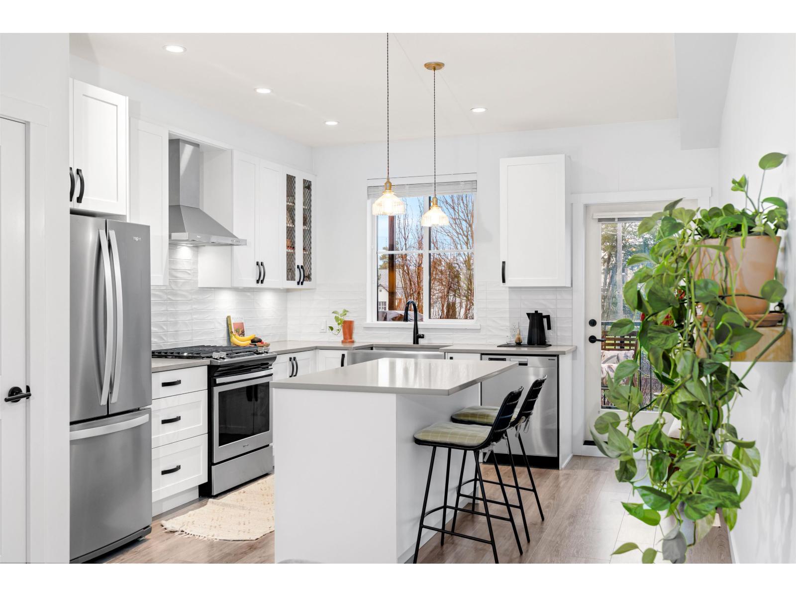 5945 176a Street Unit 22, Surrey, BC V3S 0A2