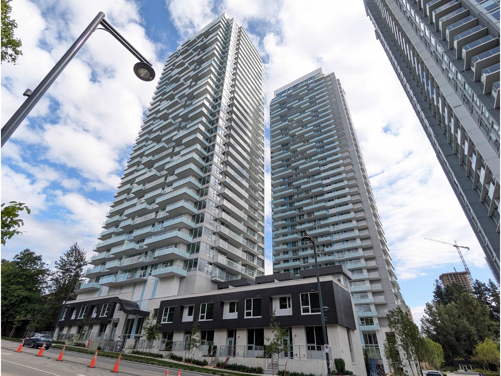 13778 100 Avenue Unit 1901, Surrey, BC V3T 0V2