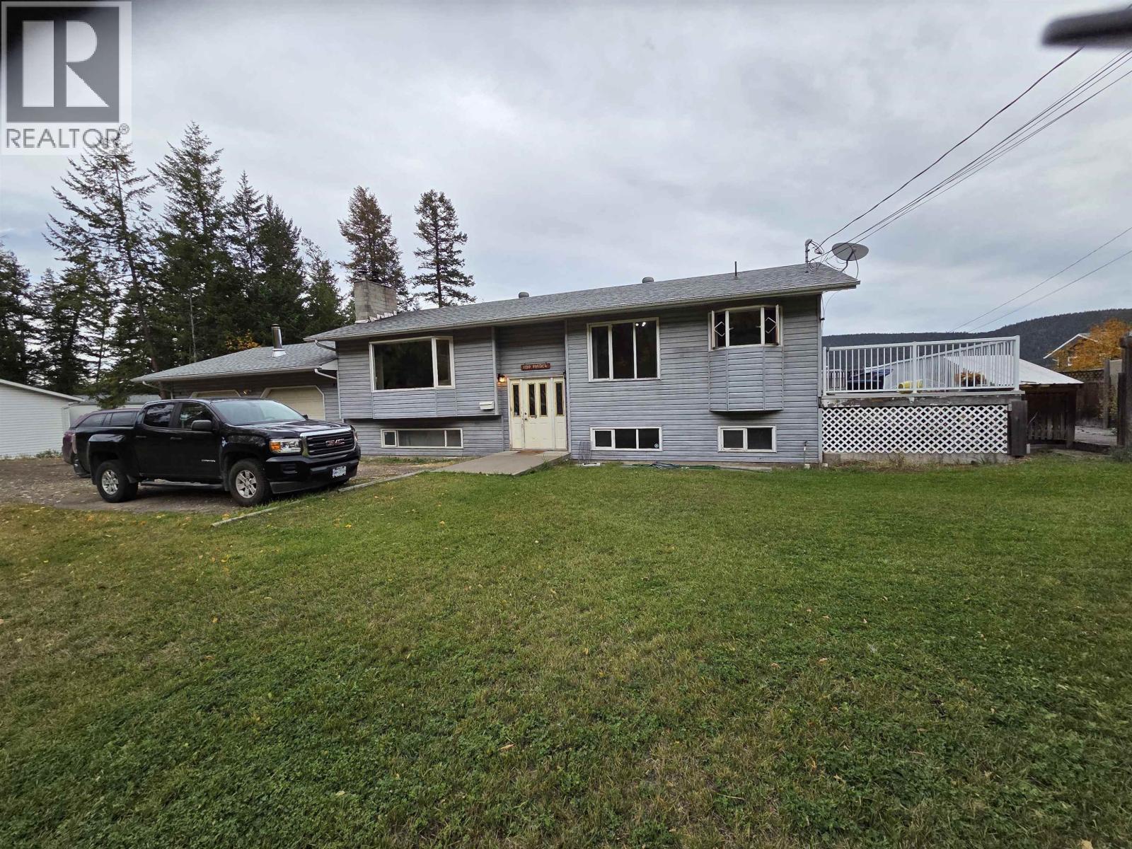 1720 Hazel St, Williams Lake, BC V2G 3C8
