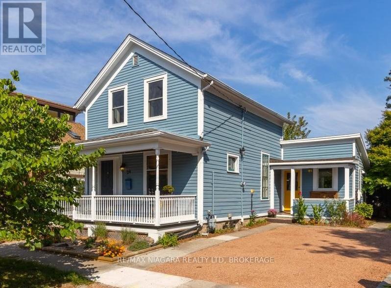 29 Elizabeth St, St. Catharines, ON L2R 2L3