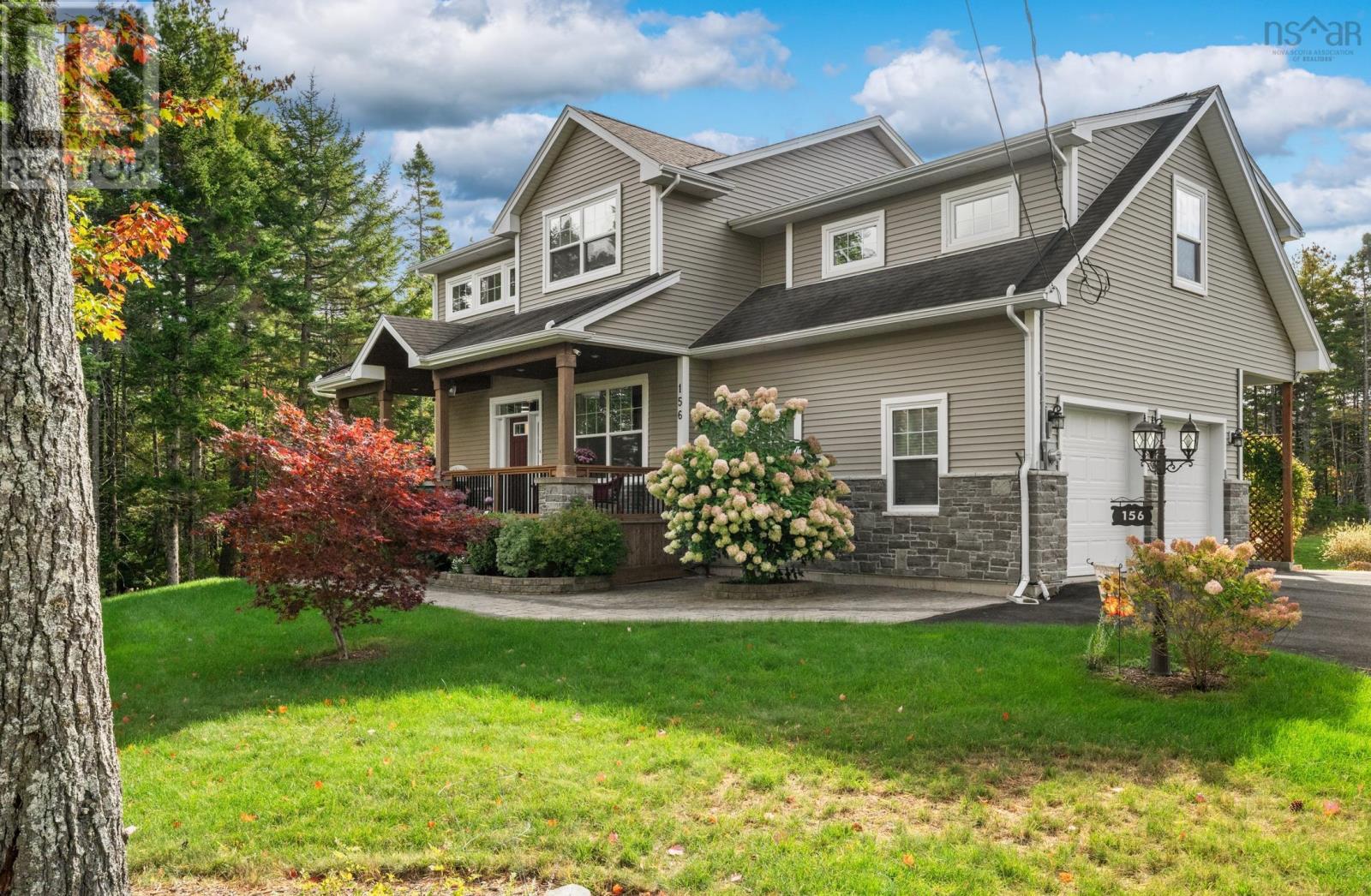 156 Keep Cres, Hammonds Plains, NS B4B 0H9