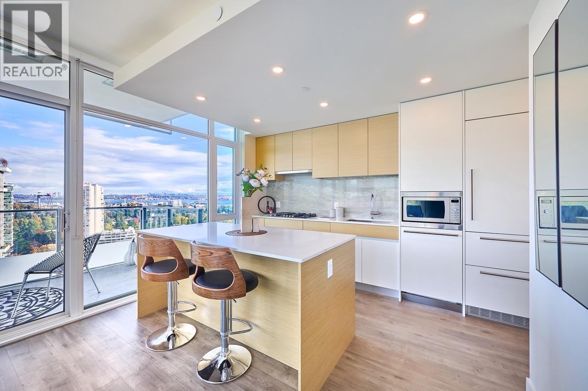 200 Klahanie Court Unit 2002, West Vancouver, BC V7P 0E4
