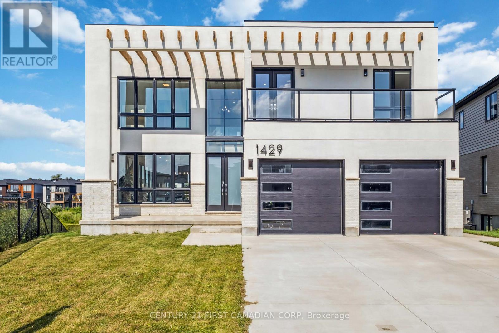 1429 Medway Park Dr, London, ON N6G 0Z6