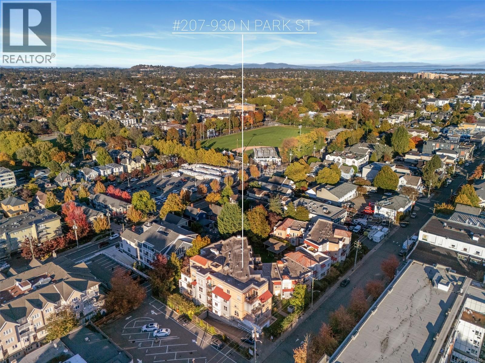 930 N Park St Unit 207 St, Victoria, BC V8T 1C6