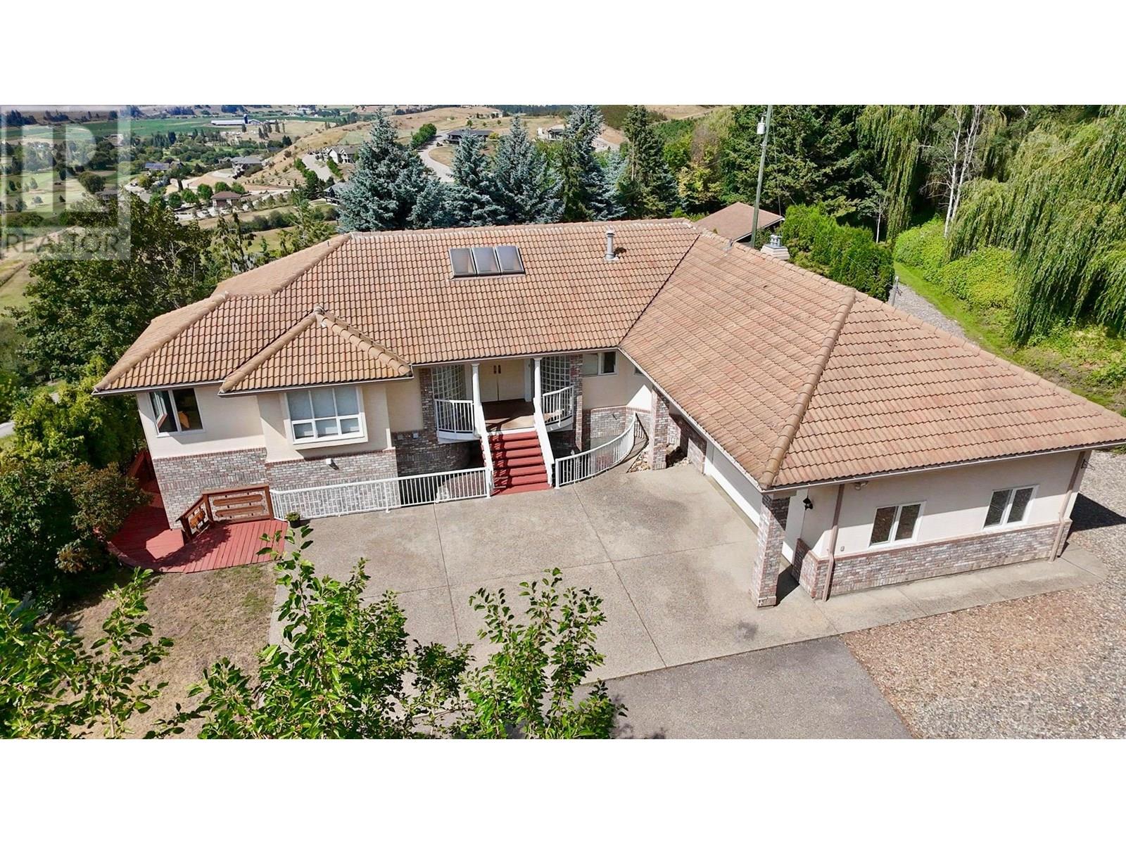 363 Northwind Dr, Vernon, BC V1H 1X1