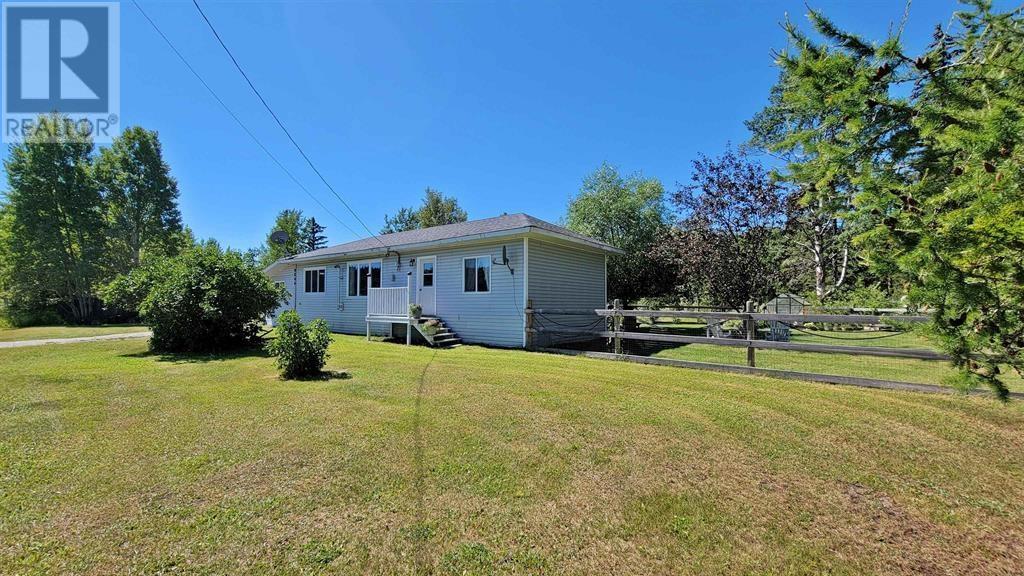 5264 Kersley Rd, Quesnel, BC V2J 6L6