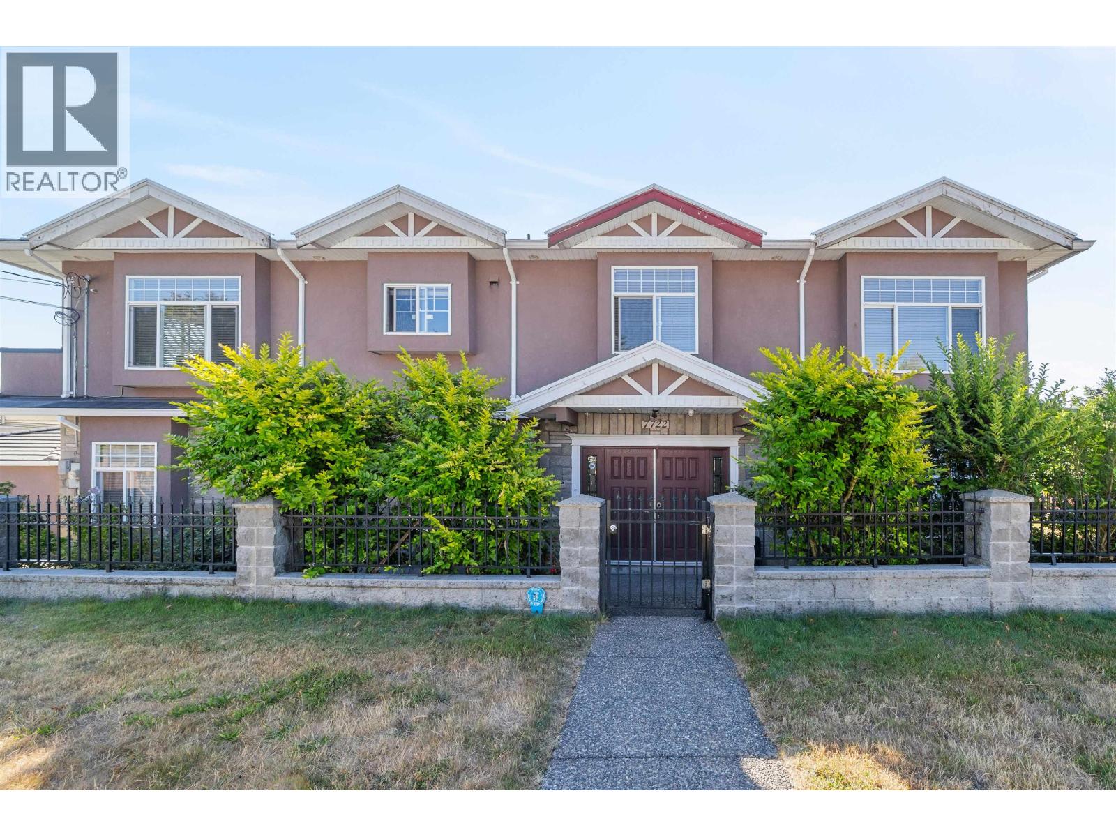 7722 12th Avenue, Burnaby, BC V3N 2K5