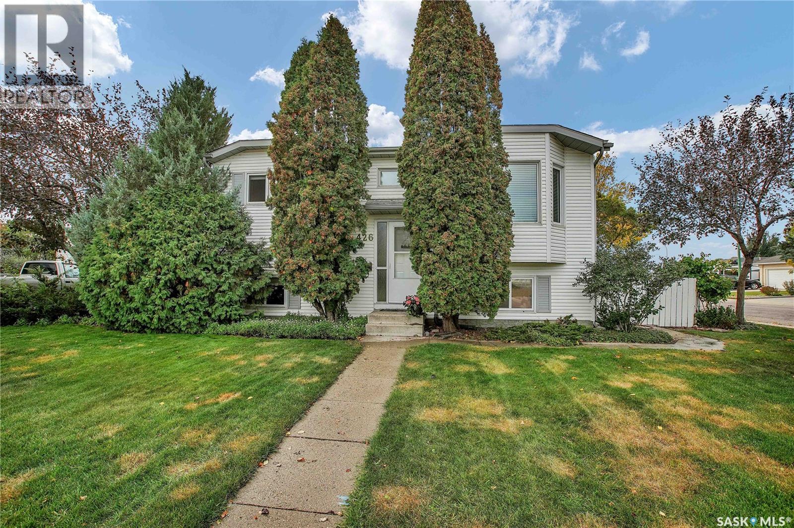 426 4 Avenue North, Martensville, SK S0K 2T2