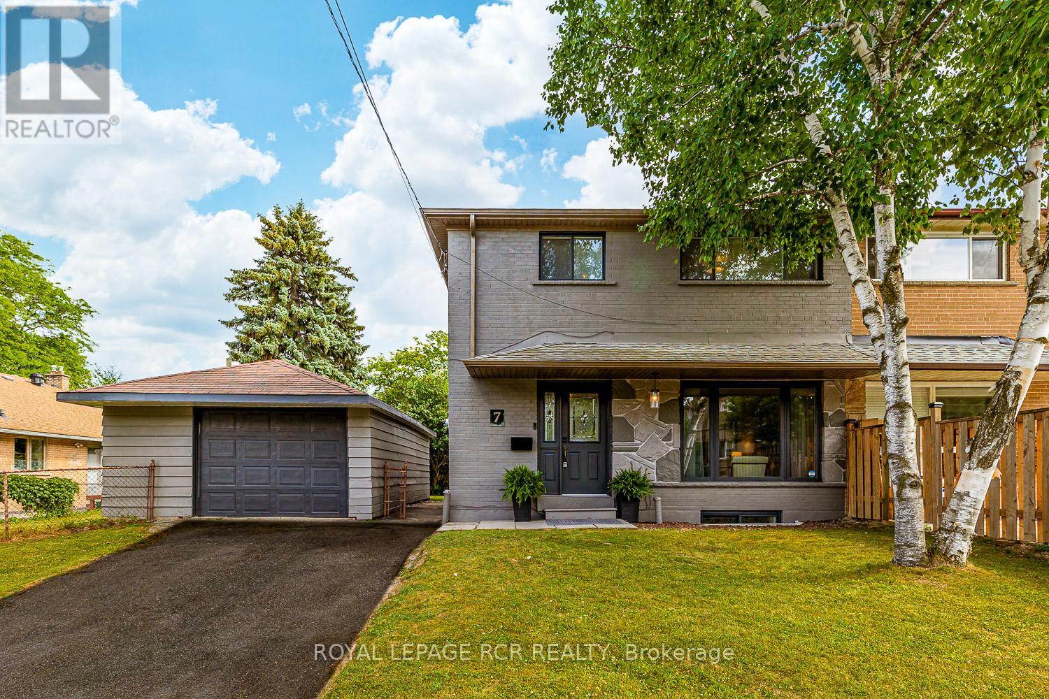7 Annapearl Ct, Toronto, ON M2N 4X6