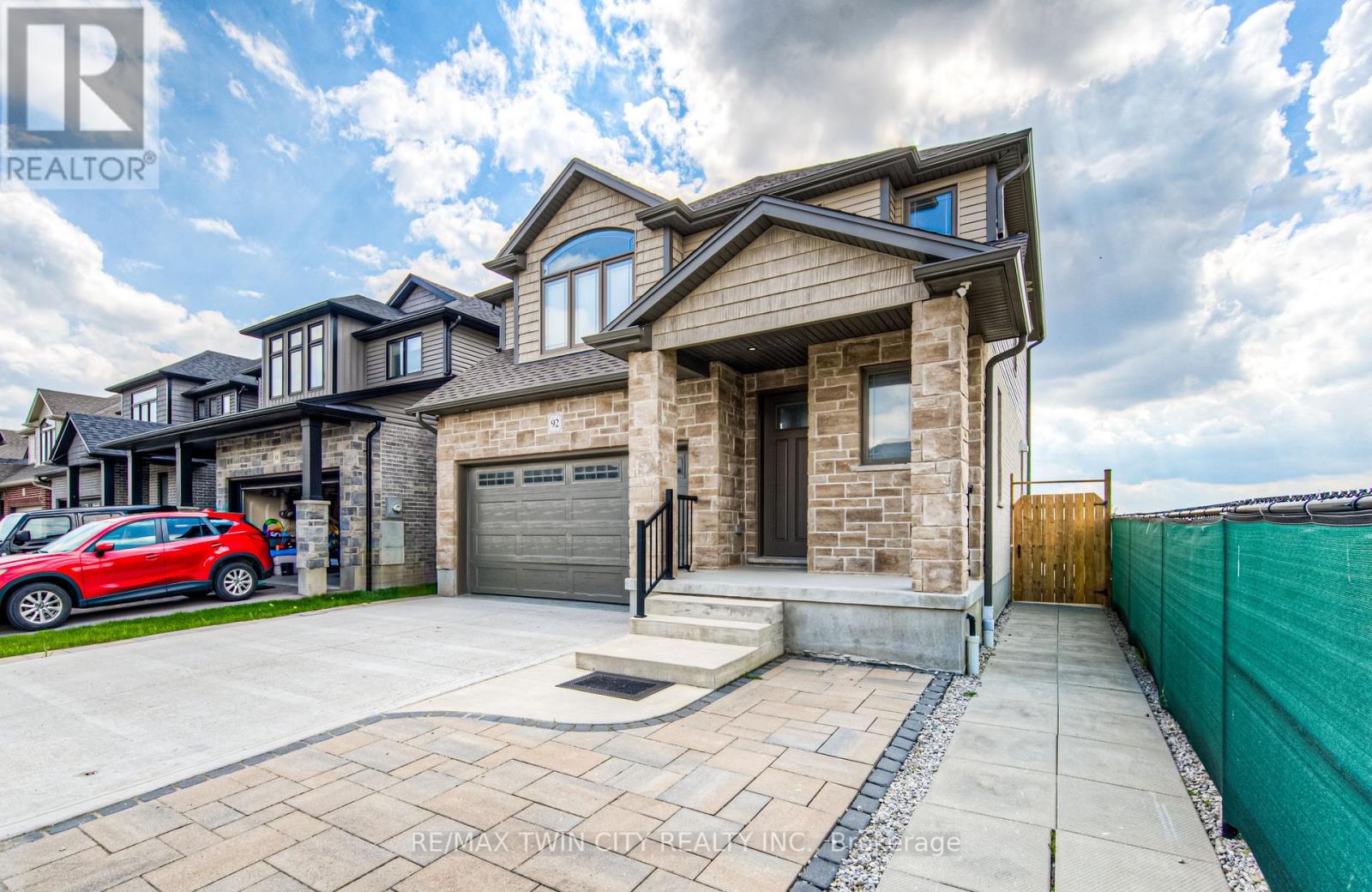 92 Lasby Ln, Woolwich, ON N0B 1M0