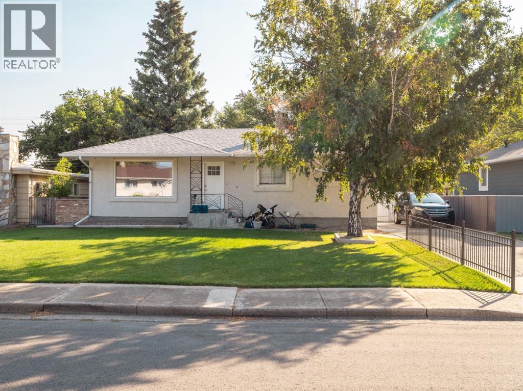 28 Street S Unit 1131 #a, Lethbridge, AB T1K 2W6