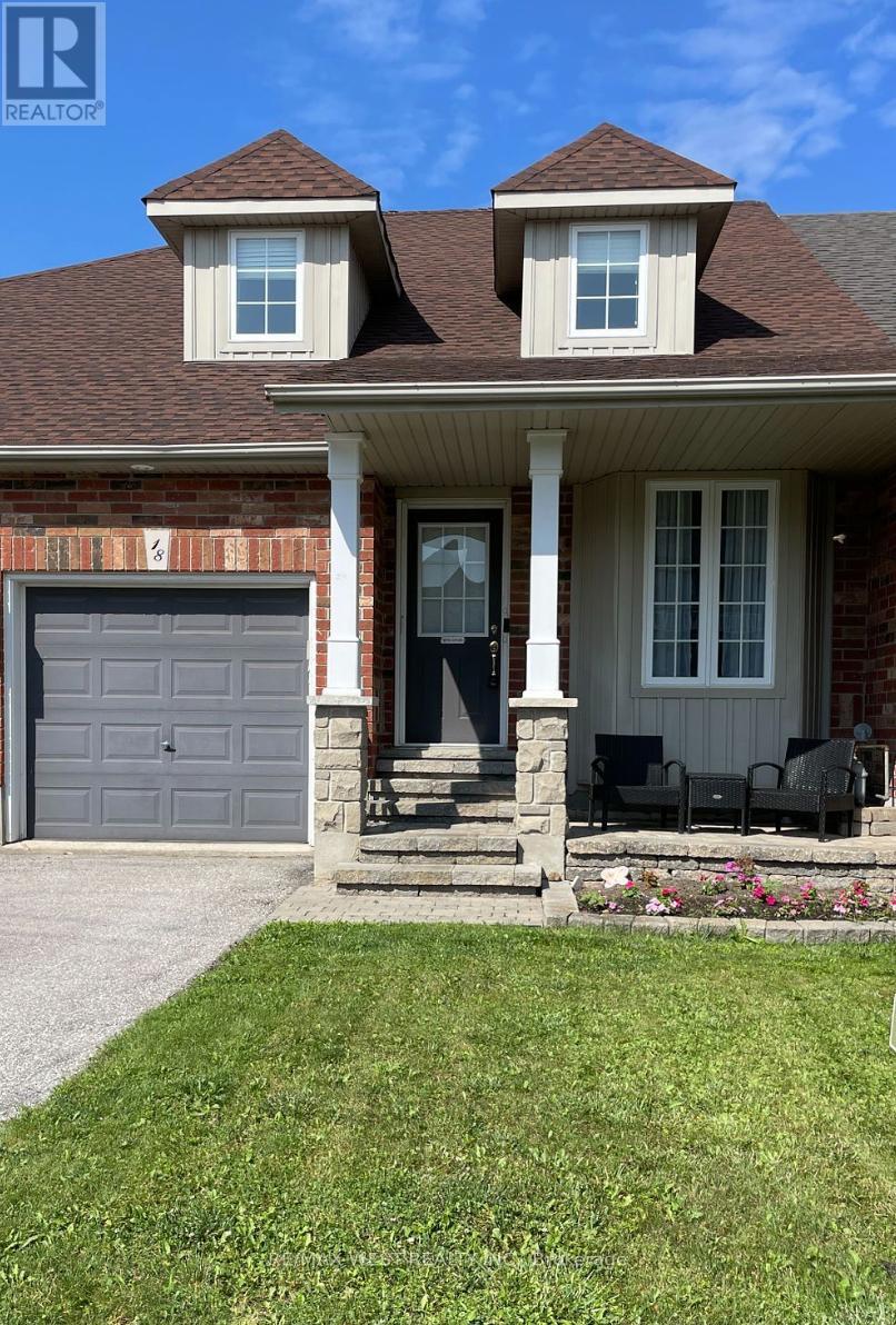 18 Wallace St, New Tecumseth, ON L9R 2G5