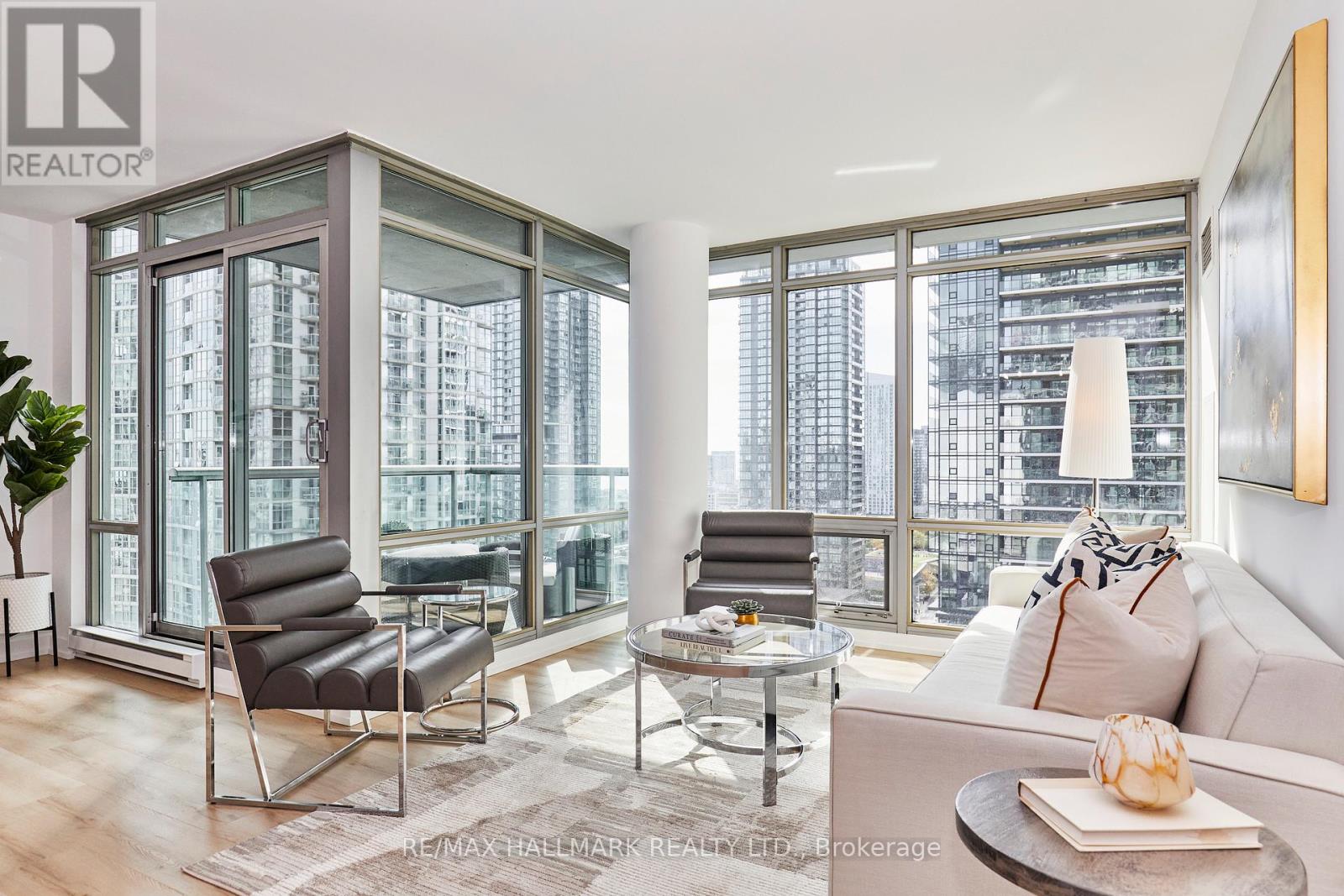 2306 81 Navy Wharf Ct, Toronto, ON M5V 3M5