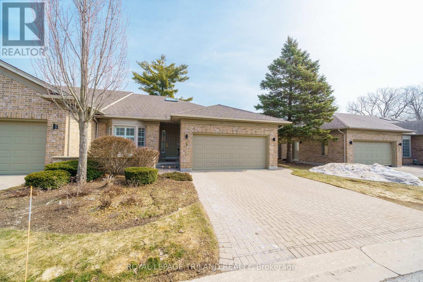 5 1151 Riverside Dr, London, ON N6H 2T7