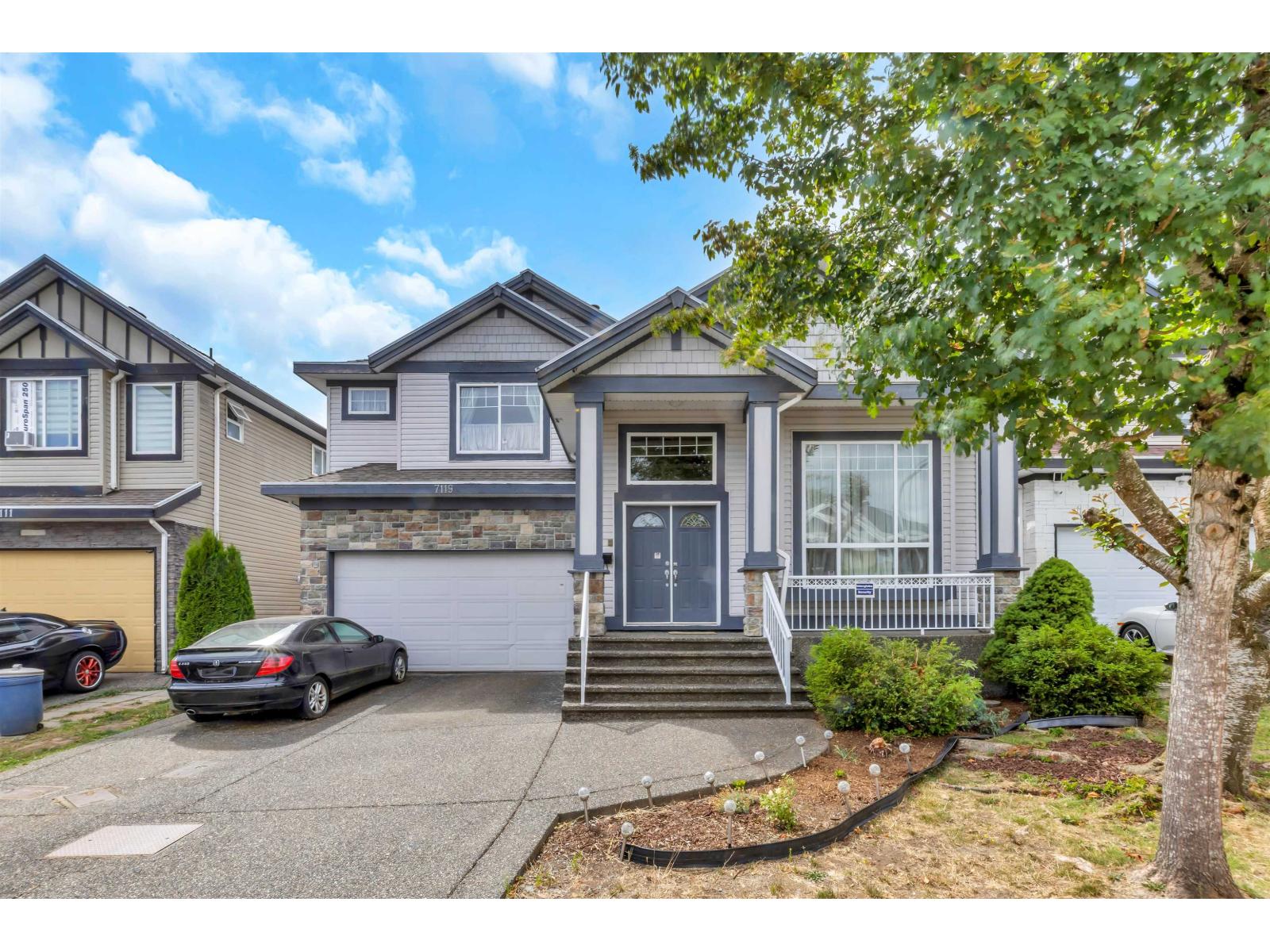 148 Street Unit 7119 #a, Surrey, BC V3S 0X3