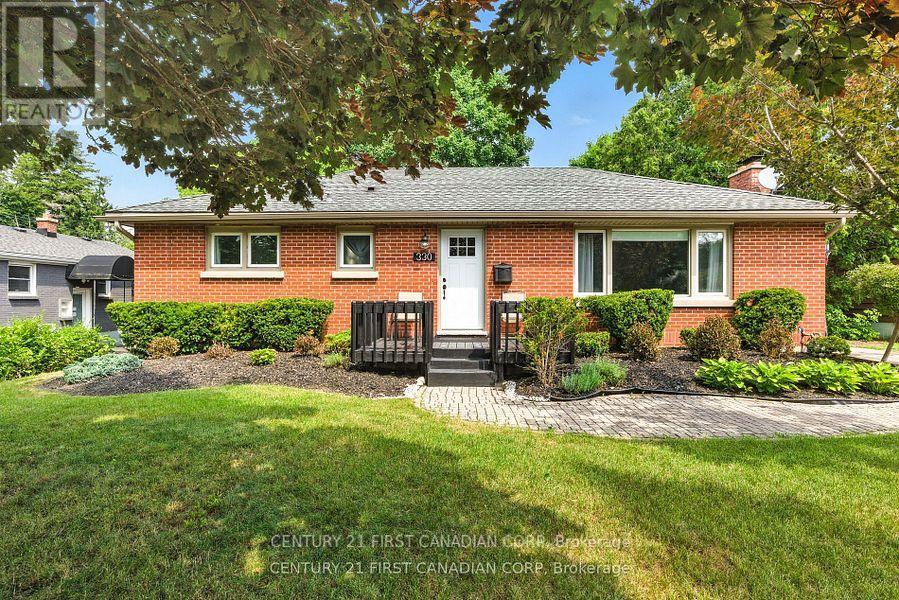330 Glenrose Dr, London, ON N6K 2A8