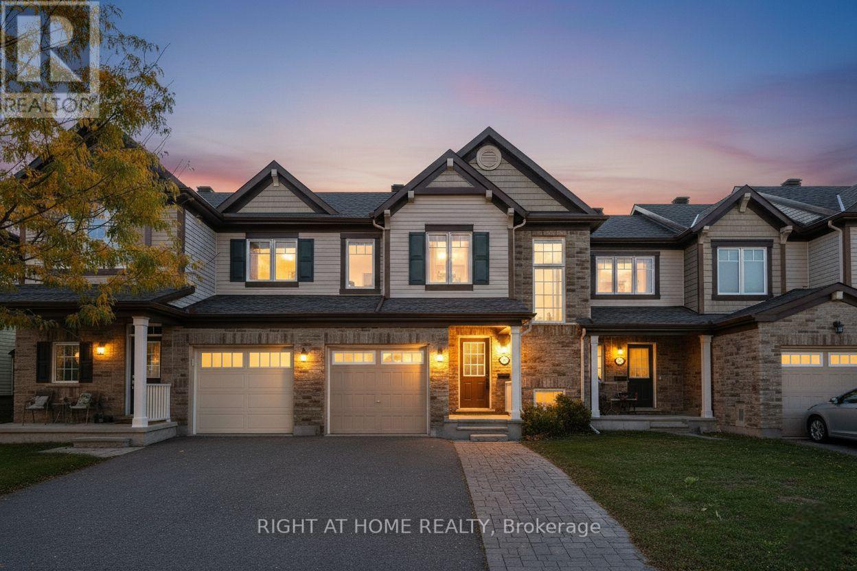113 Maestro Ave, Ottawa, ON K2S 1B9