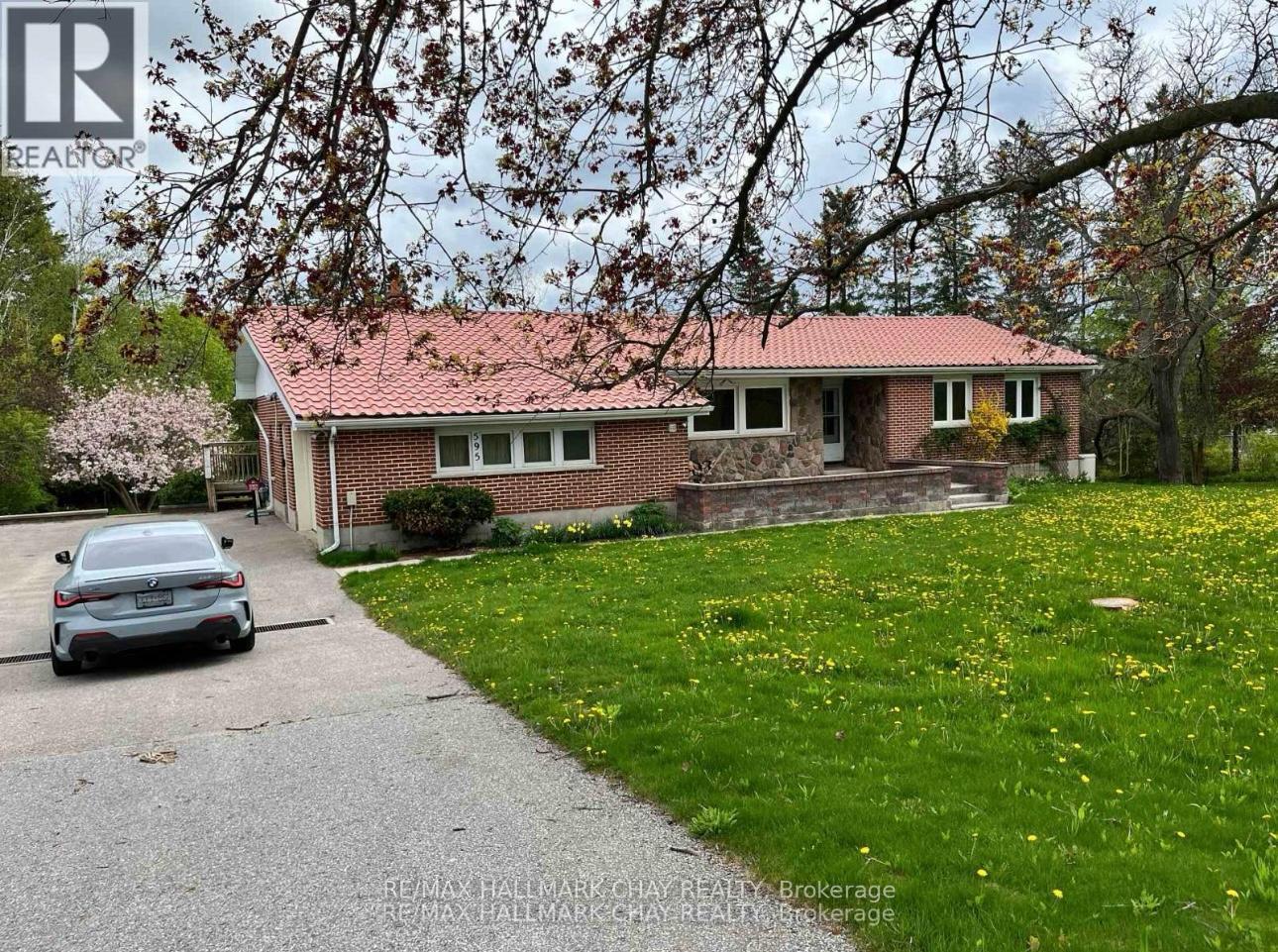 595 Big Bay Point Rd E, Barrie Bayshore, ON L4N 3Z9