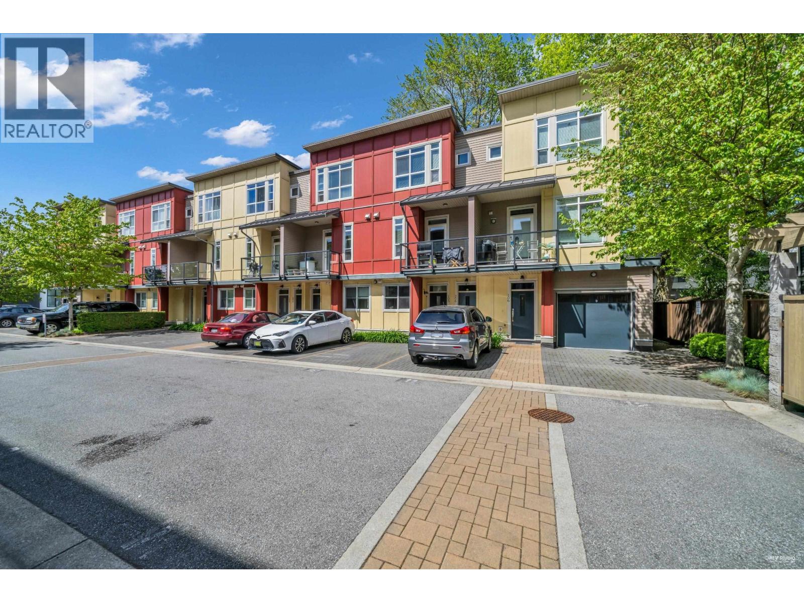 4808 Linden Drive Unit 105, Delta, BC V4K 0B5