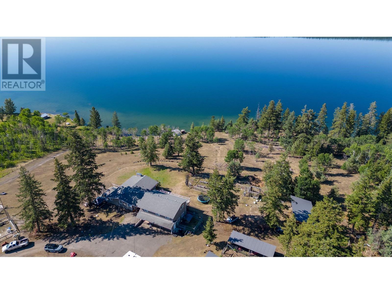 3920 Trout Dr, Lac La Hache, BC V0K 1T0
