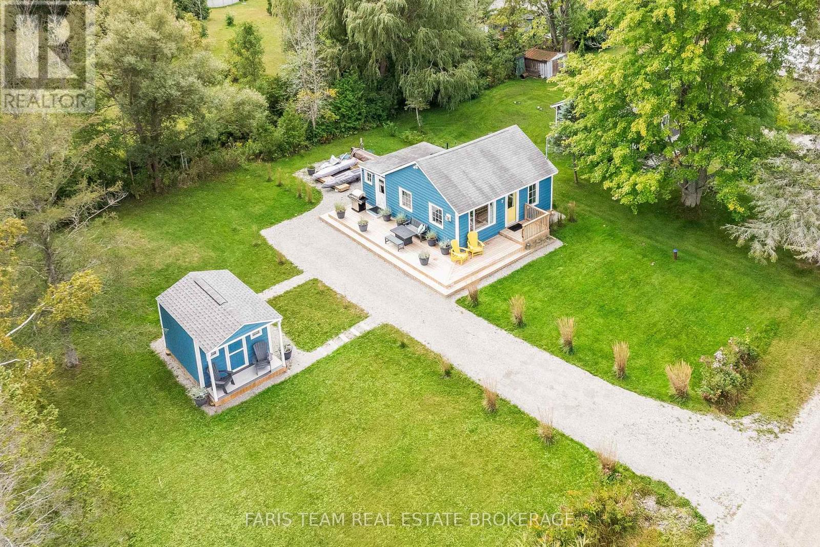 7 Delta Dr, Tay, ON L0K 2C0