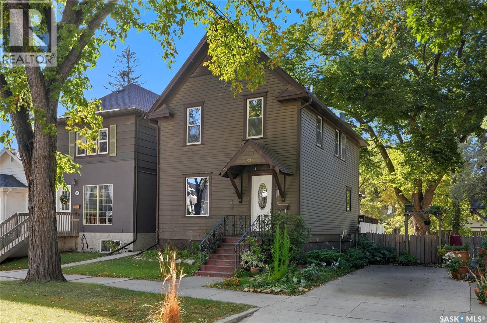623 8 Avenue North, Saskatoon, SK S7K 2W7