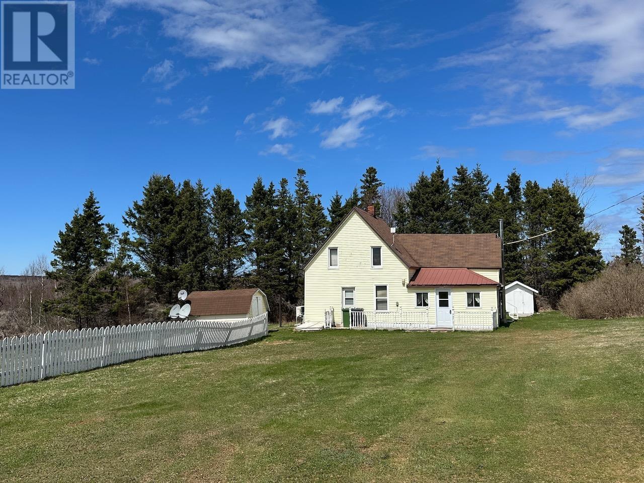 621 Selkirk Rd, Souris, PE C0A 2B0